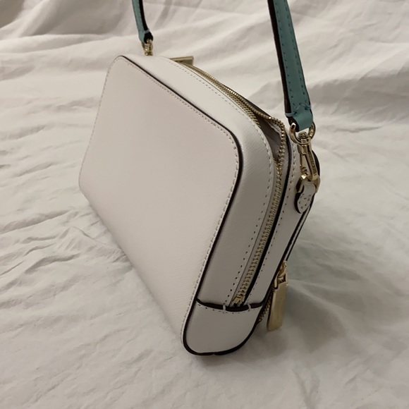 NWT! Kate Spade Small Dual Zip Around Crossbody - Picture 3 of 6